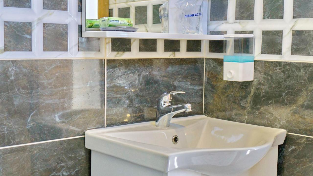 טרביניה Apartments Pravica מראה חיצוני תמונה